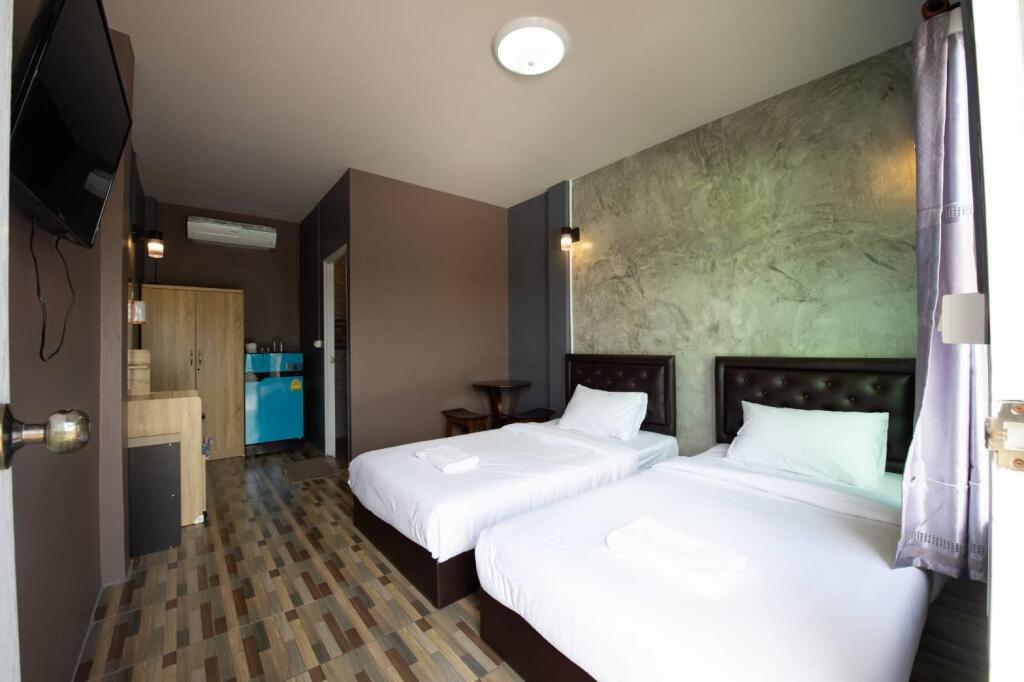 Phu San Dao Resort - carbon neutral hotel in Pattaya
