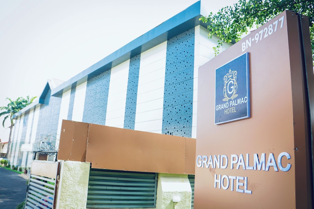 Grand Palmac Hotels - last minute hotel in Abuja