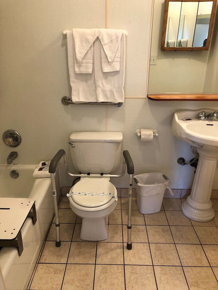 Lax Suites - photo 14