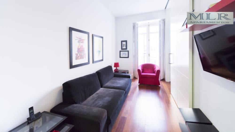Apartamentos MLR Almirante hotel Justicia Madrid