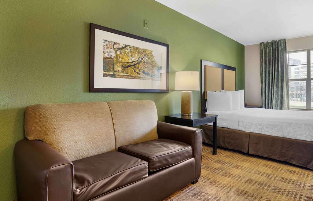 Extended Stay America Suites Houston Med Ctr Braeswood Bl - photo 19