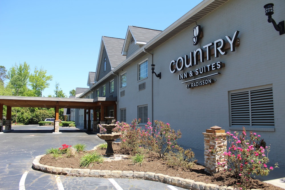 Country Inn & Suites by Radisson Charlotte I 85 Airport NC in Charlotte, United States