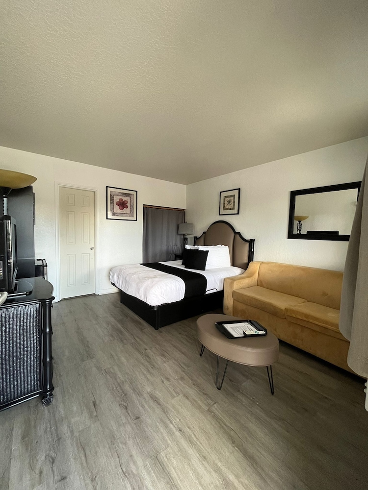 Holiday Isles Resort - photo 19