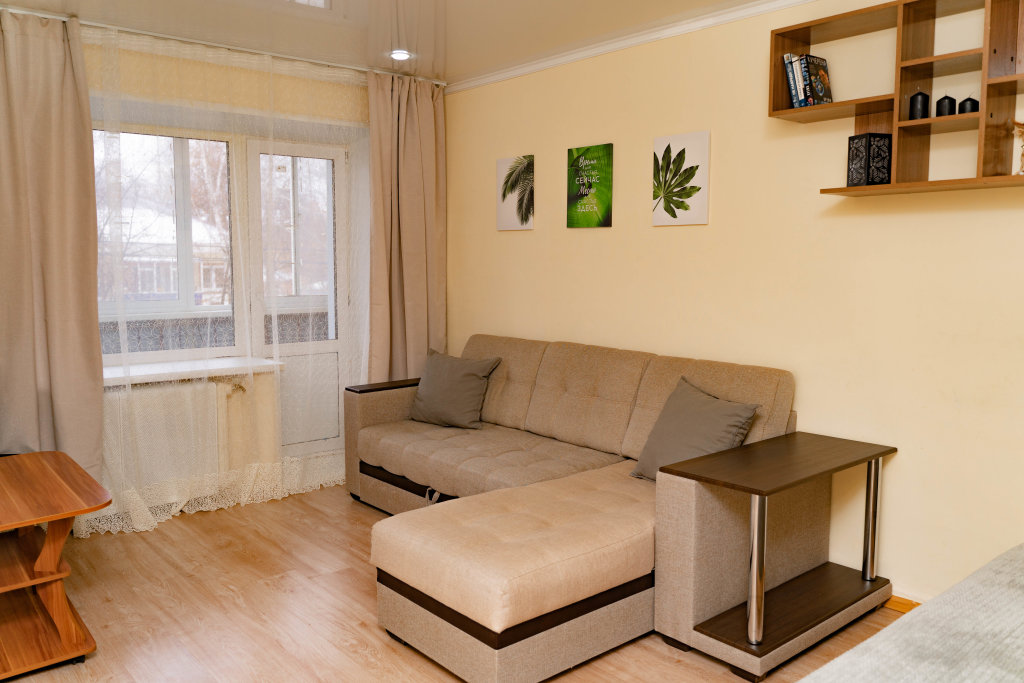 Black&White Flat in Bugul'ma, Russia