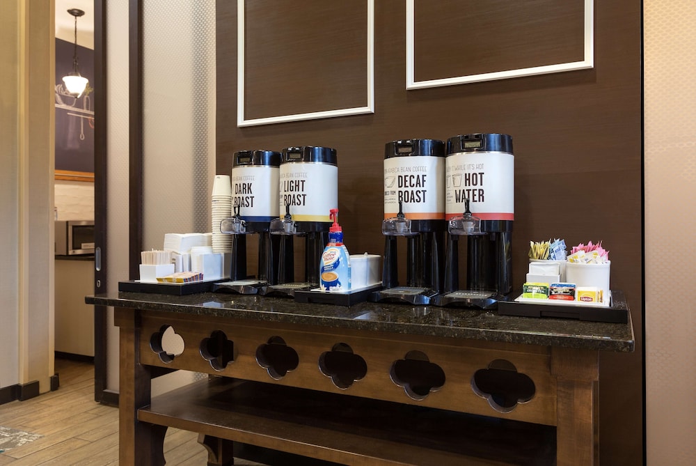 Hampton Inn Charlotte Belmont at Montcross - photo 23