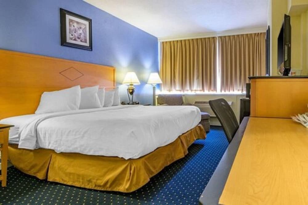 Inn at Lebanon - photo 22