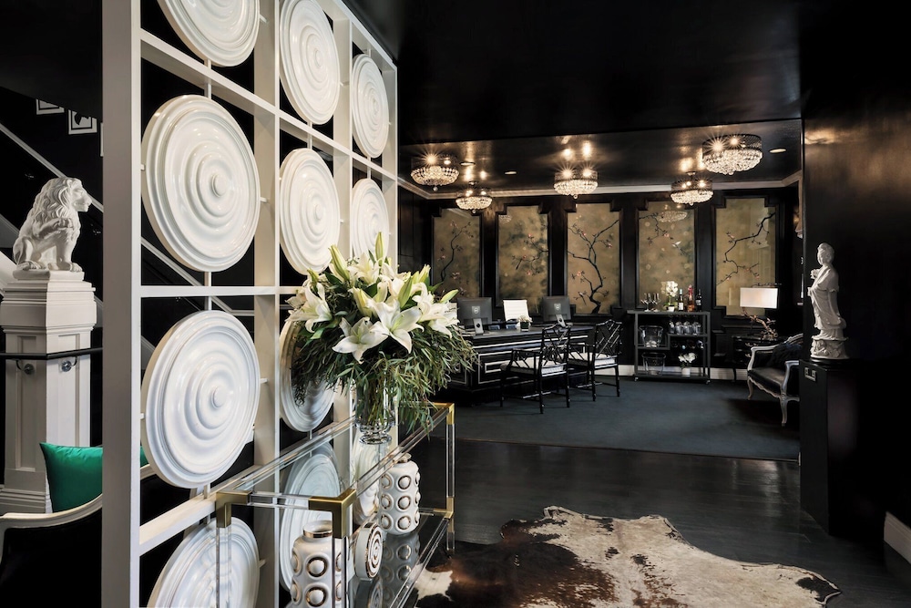 The Hotel Lili - photo 2