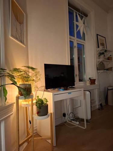 Bright and charming apartment from 1878 with view to the new National Museum in Oslo — 4-Star Luxury Hotel in Oslo, Norway