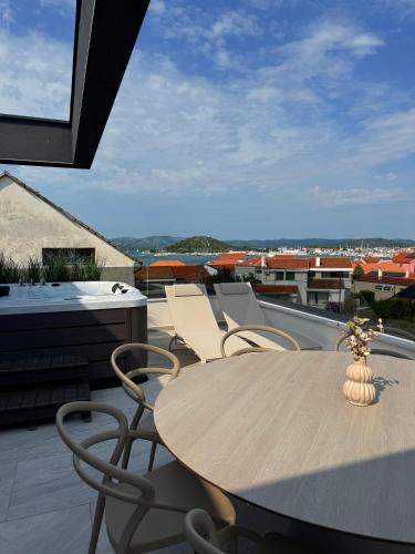 Penthouse Amicaliving Murter — 4-Star Luxury Hotel in Murter, Croatia