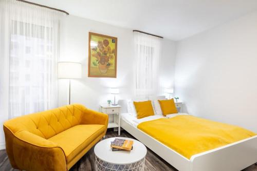 Balcony Easy Parking Comfy Home — 4-Star Luxury Hotel in Budapest, Hungary