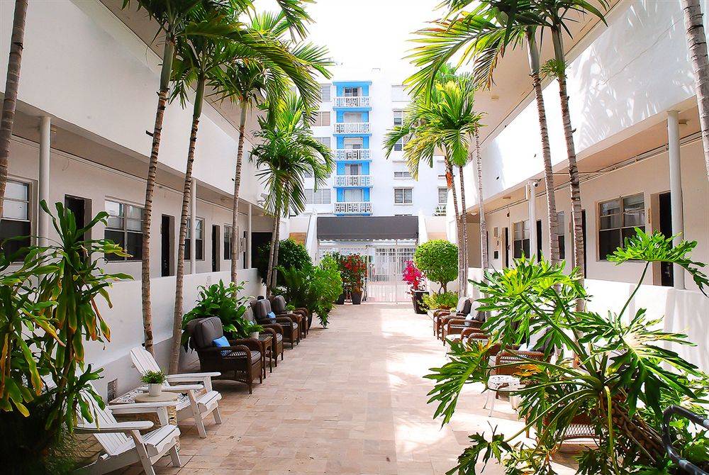 Hotel18 - photo 11