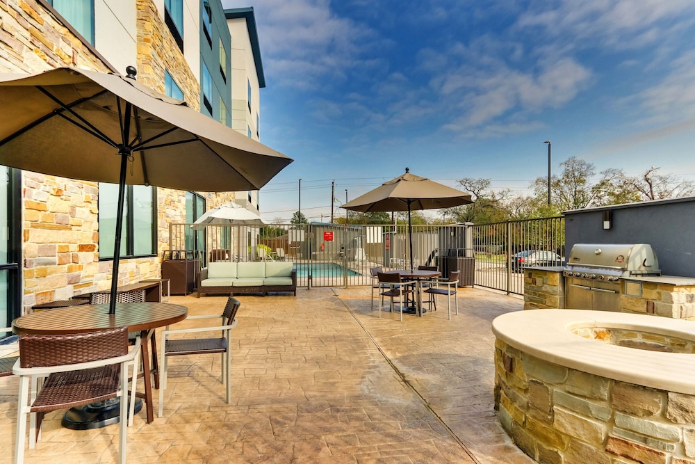 TownePlace Suites by Marriott Houston I 10 East - photo 59