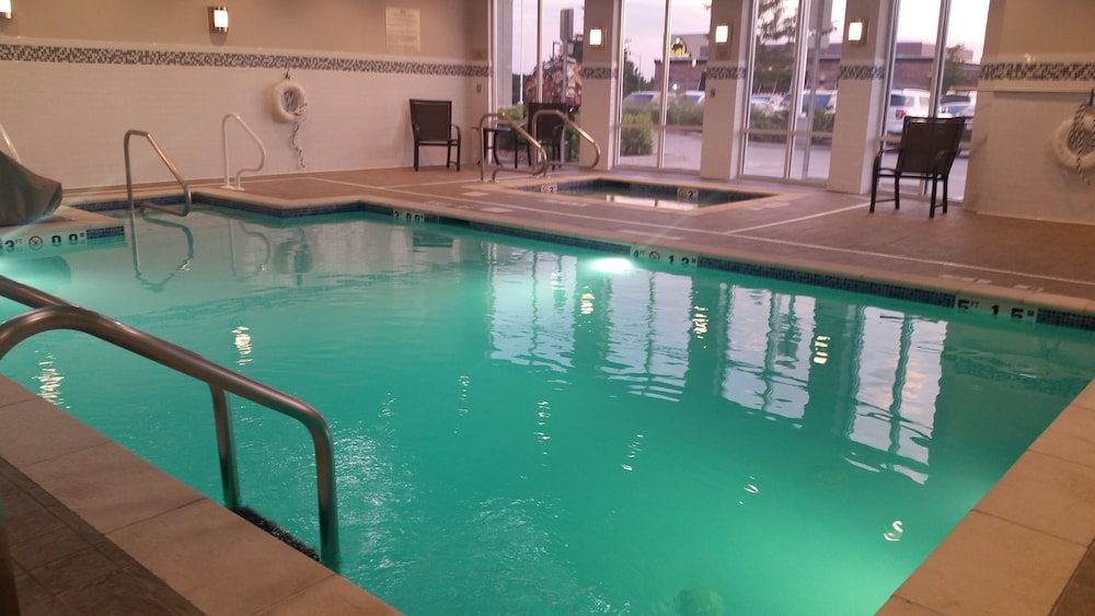 Hilton Garden Inn Olathe - photo 16