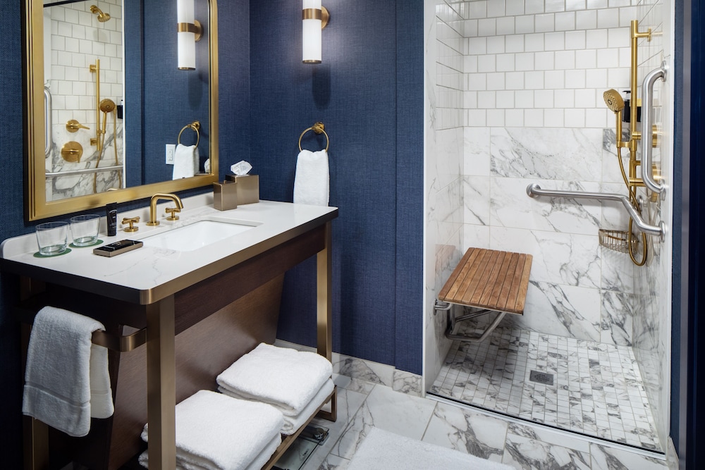 The Benson Hotel & Faculty Club - photo 11