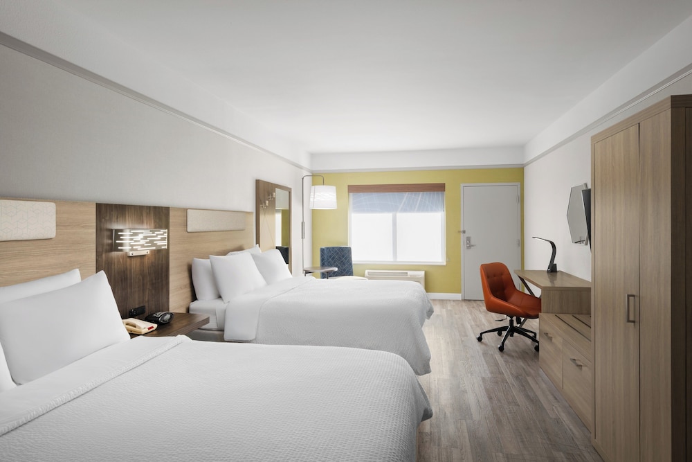 Holiday Inn Express Hotel & Suites San Dimas by IHG - photo 20