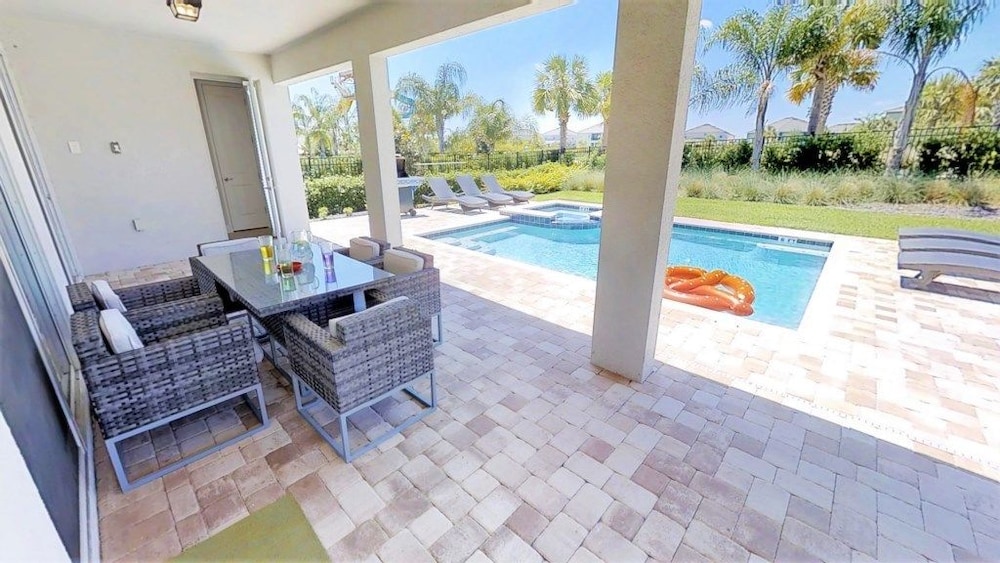 Aco254421 The Encore Club Resort 9 Bed 8.5 Baths Villa - photo 49