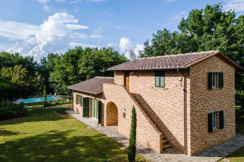 Casa Ilenia — 4-Star Luxury Hotel in Marciano Della Chiana, Italy