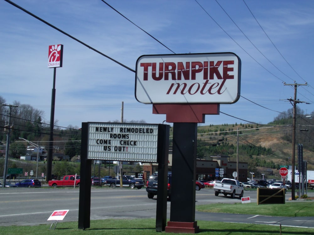 Turnpike Motel - photo 31