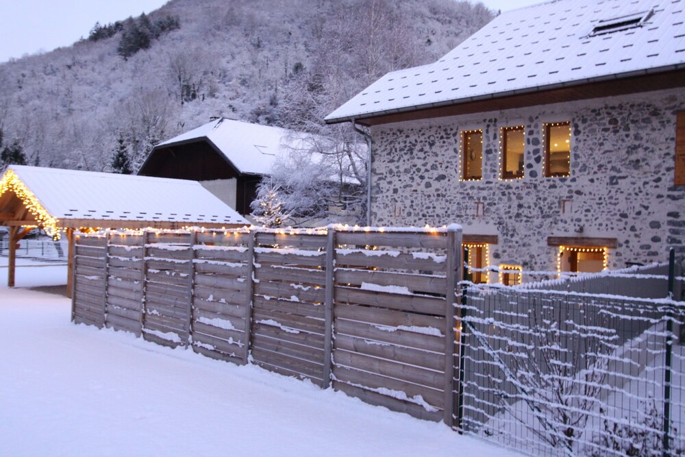Entre Lac et Montagnes — hotel in Faverges
