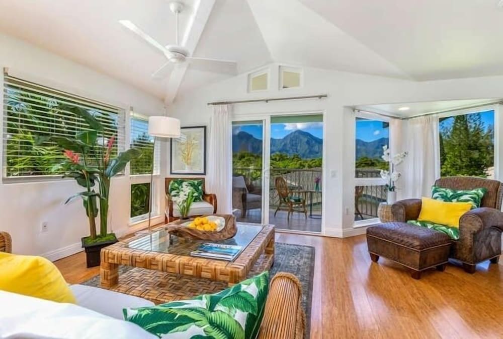 Villas of Kamalii 40 — 4-Star Luxury Hotel in Princeville, United States