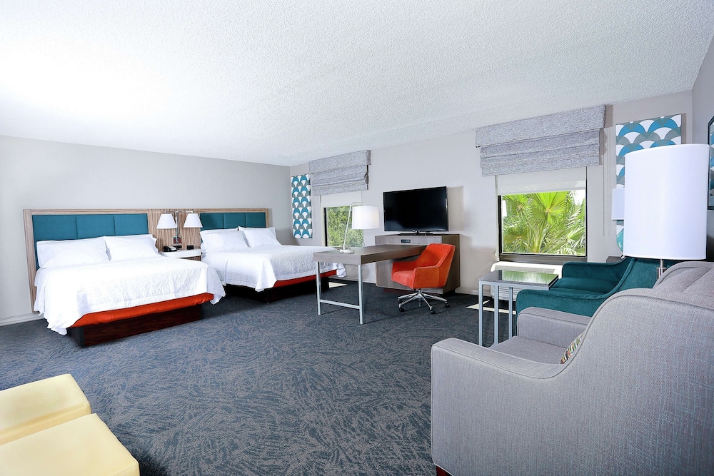 Hampton Inn & Suites Tampa Wesley Chapel - photo 7