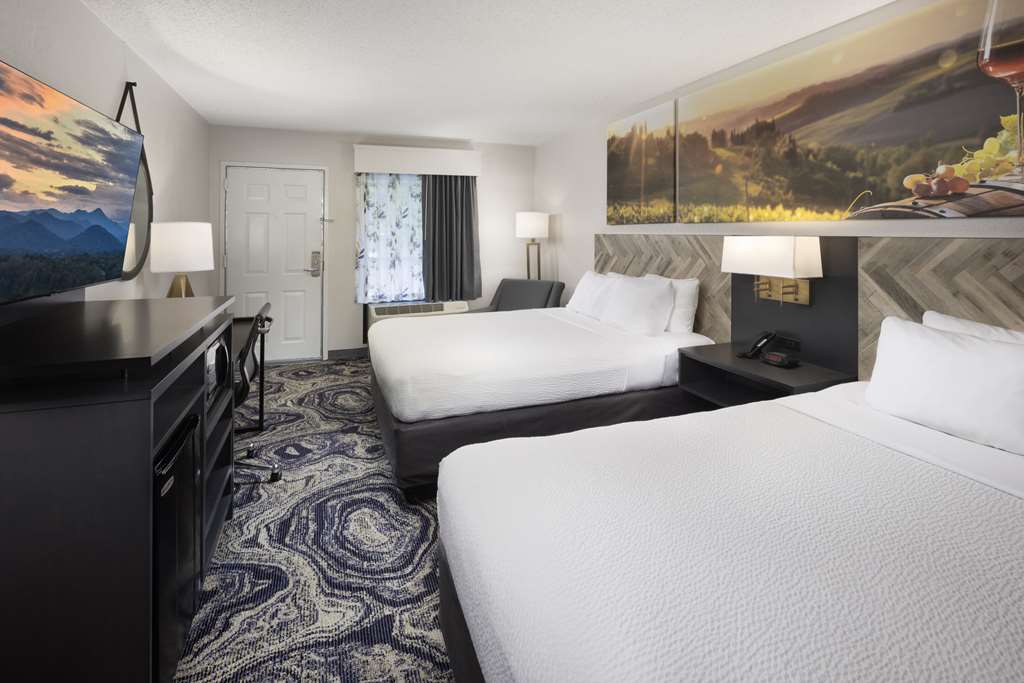 Clarion Inn Biltmore Village