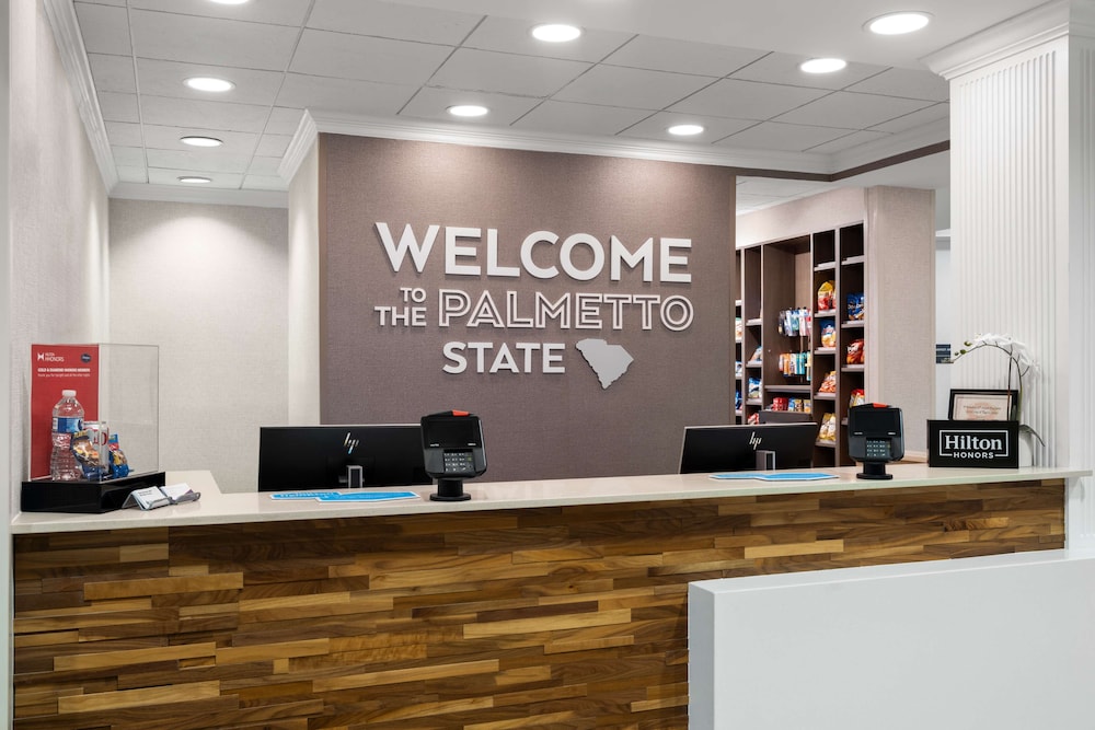 Hampton Inn Charleston North - photo 3