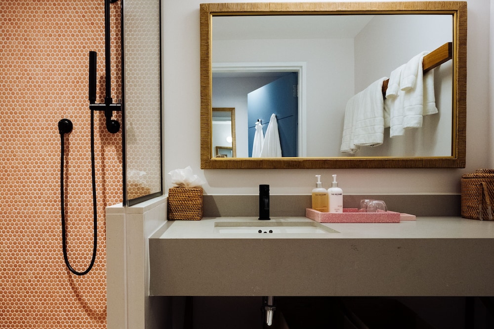 The Rockaway Hotel - photo 33