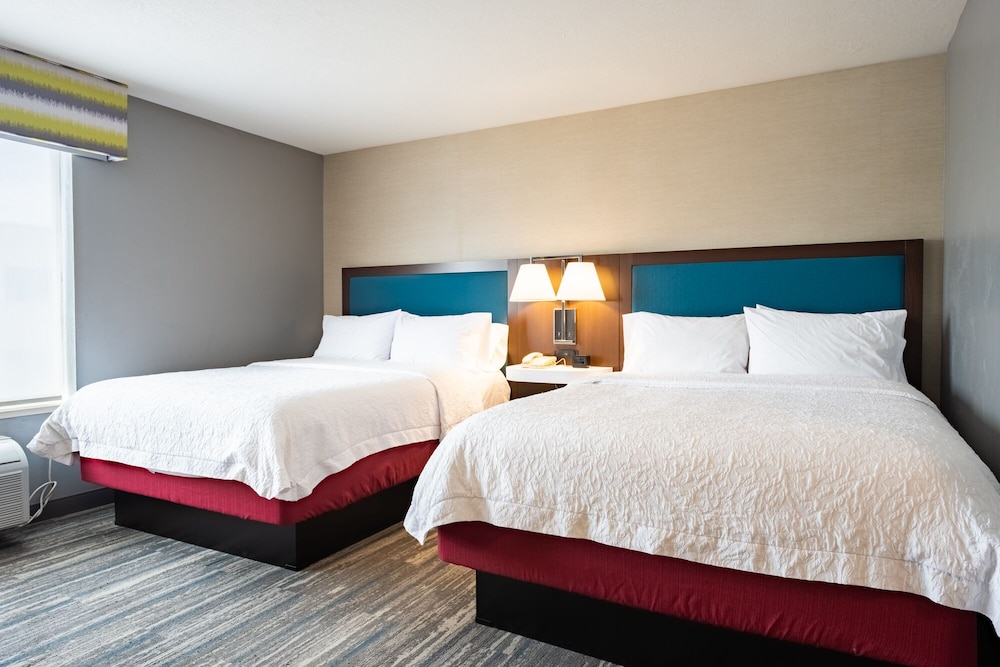 Hampton Inn & Suites Salt Lake City Airport - photo 7