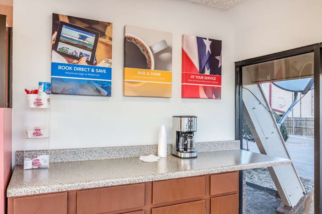 Motel 6 Arlington TX UTA - photo 17