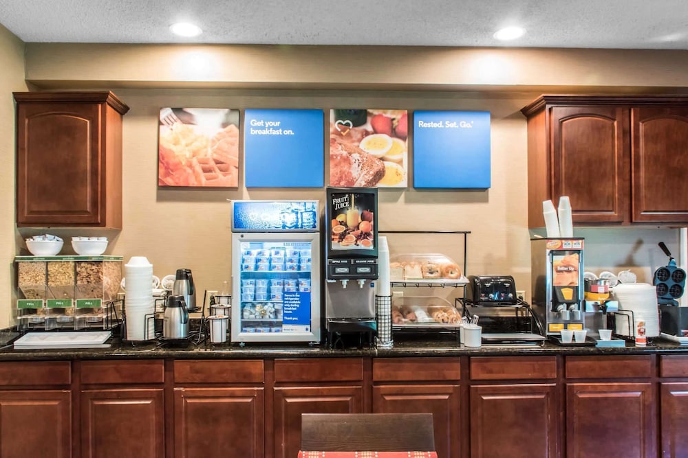 Quality Inn & Suites Erie near Casino - photo 35