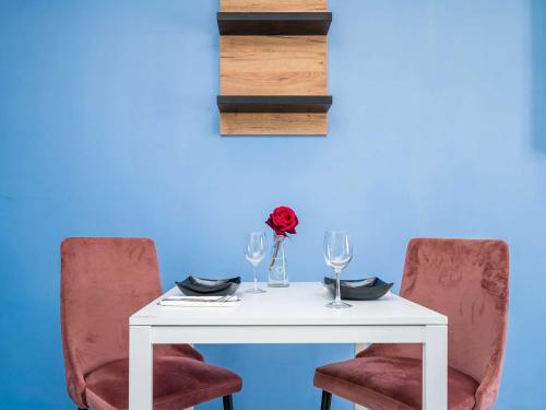 Apartments Tayra Modern studio apartment with balcony BR2