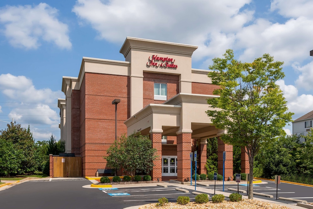 Hampton Inn & Suites Herndon Reston - featured photo