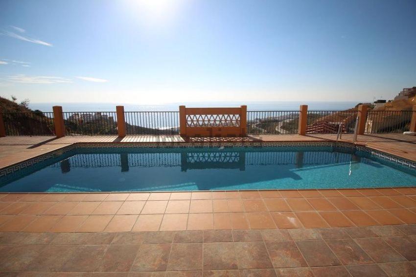 El Peñoncillo — 4-Star Luxury Hotel in Torrox, Spain