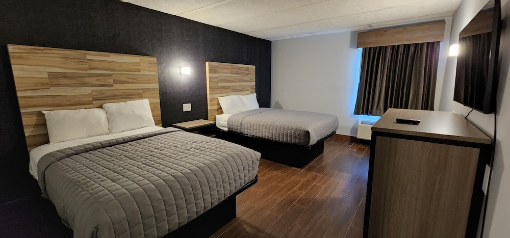 Kings Inn Hotel - photo 15