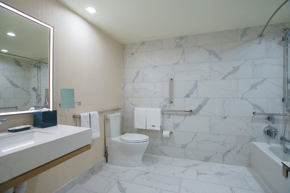 The Westin O'Hare - photo 23