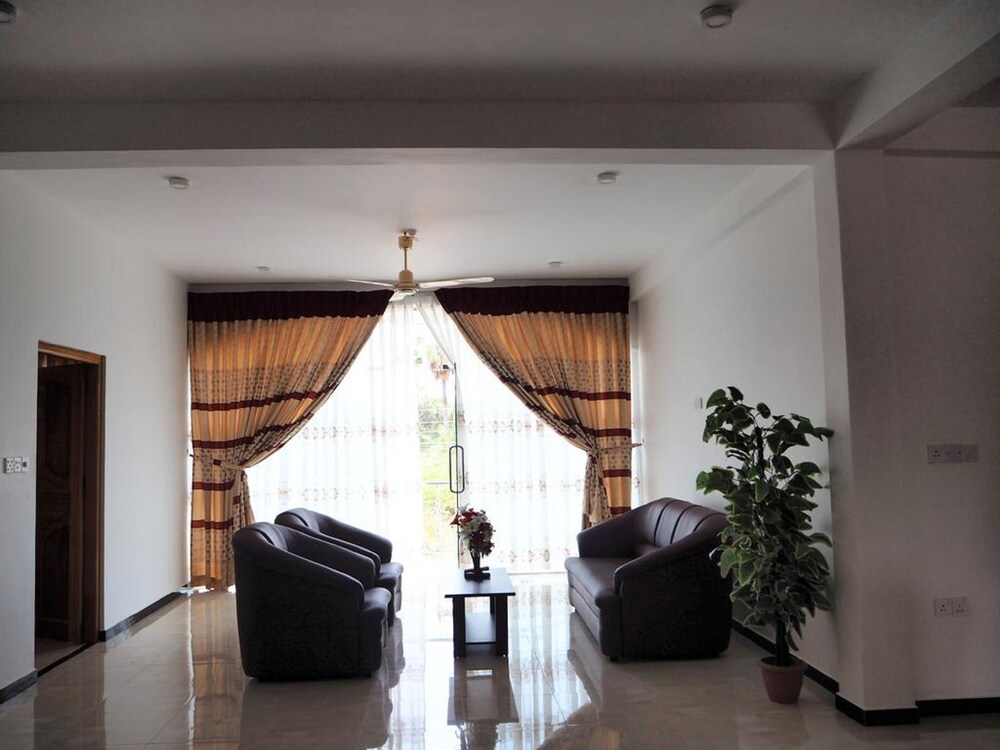 Hotel Glee — Trincomalee — photo 5