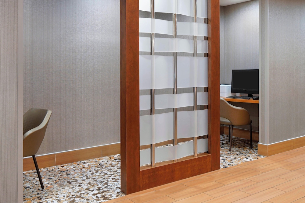 SpringHill Suites Scottsdale North - photo 15