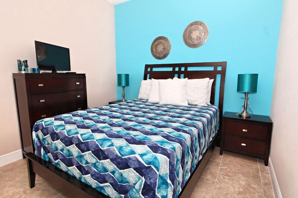 Ov3435 Solterra Resort 5 Bed 4.5 Baths Villa - photo 5