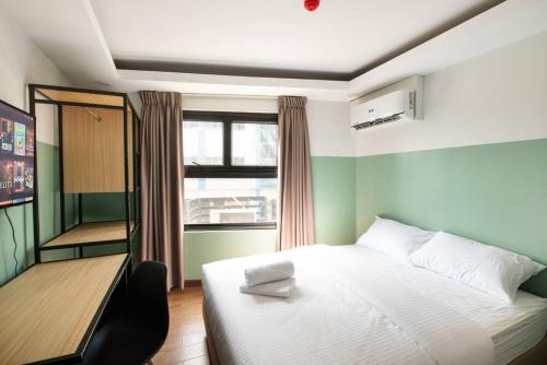 St. Marvin Studio Makati M203 — 4-Star Luxury Hotel in Manila, Philippines