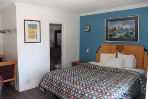 El Dorado Motel - photo 46