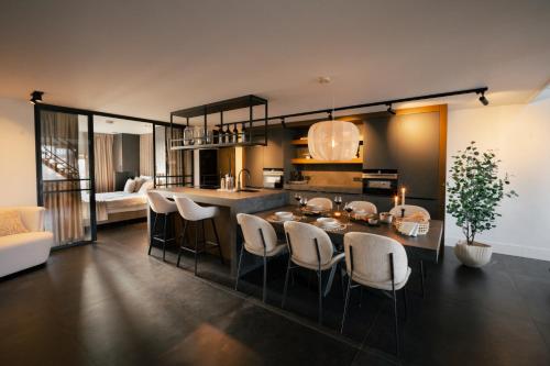 Het Boothuys — 4-Star Luxury Hotel in Harderwijk, Netherlands
