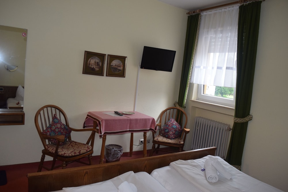 Alte Dorfschänke — Kinderbeuern — photo 4