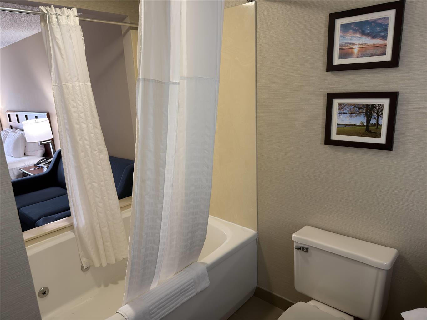 Wingate by Wyndham Utica - photo 42