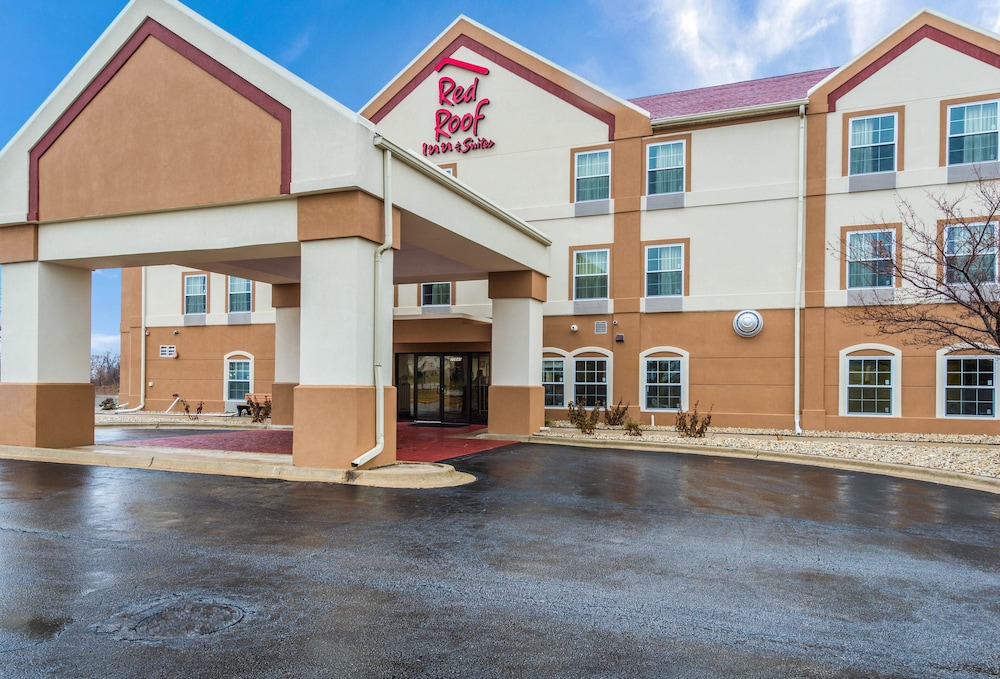 Econo Lodge Inn & Suites - photo 45