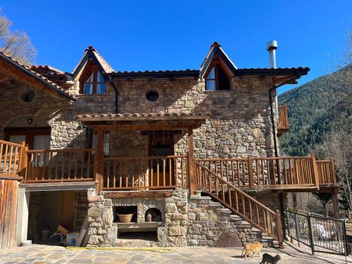 Cal Lluch - carbon neutral hotel in Unknown City