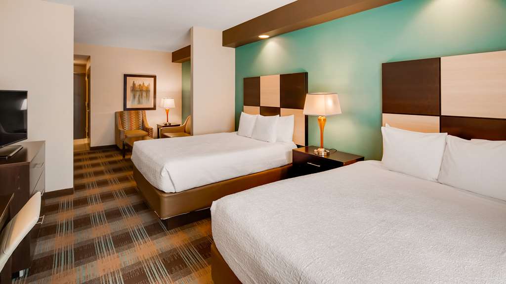 Best Western Plus Atrium Inn & Suites - photo 8