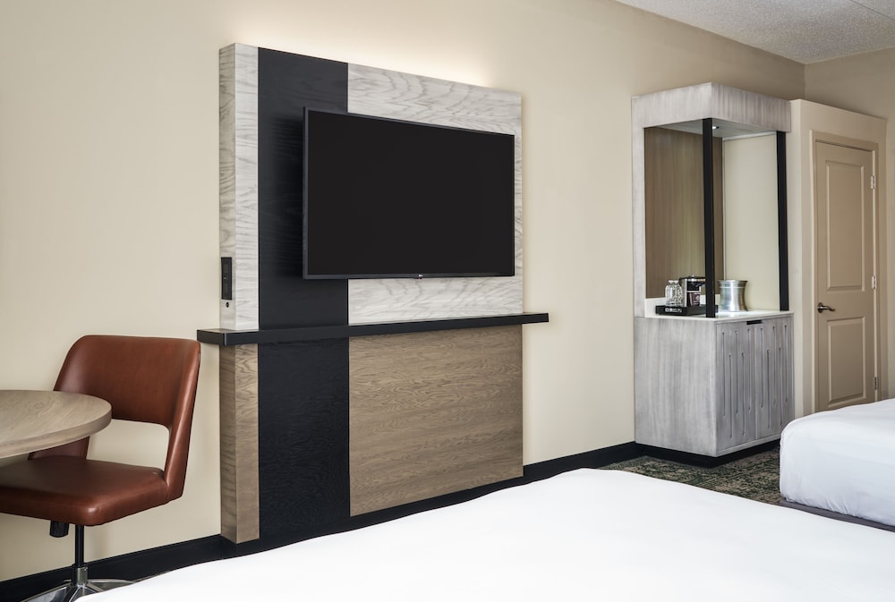 Hilton Appleton Paper Valley - photo 6