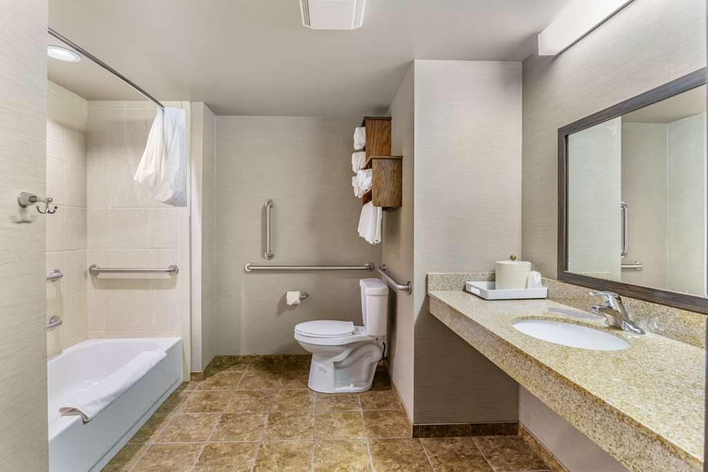 Sonesta Essential Minot - photo 12