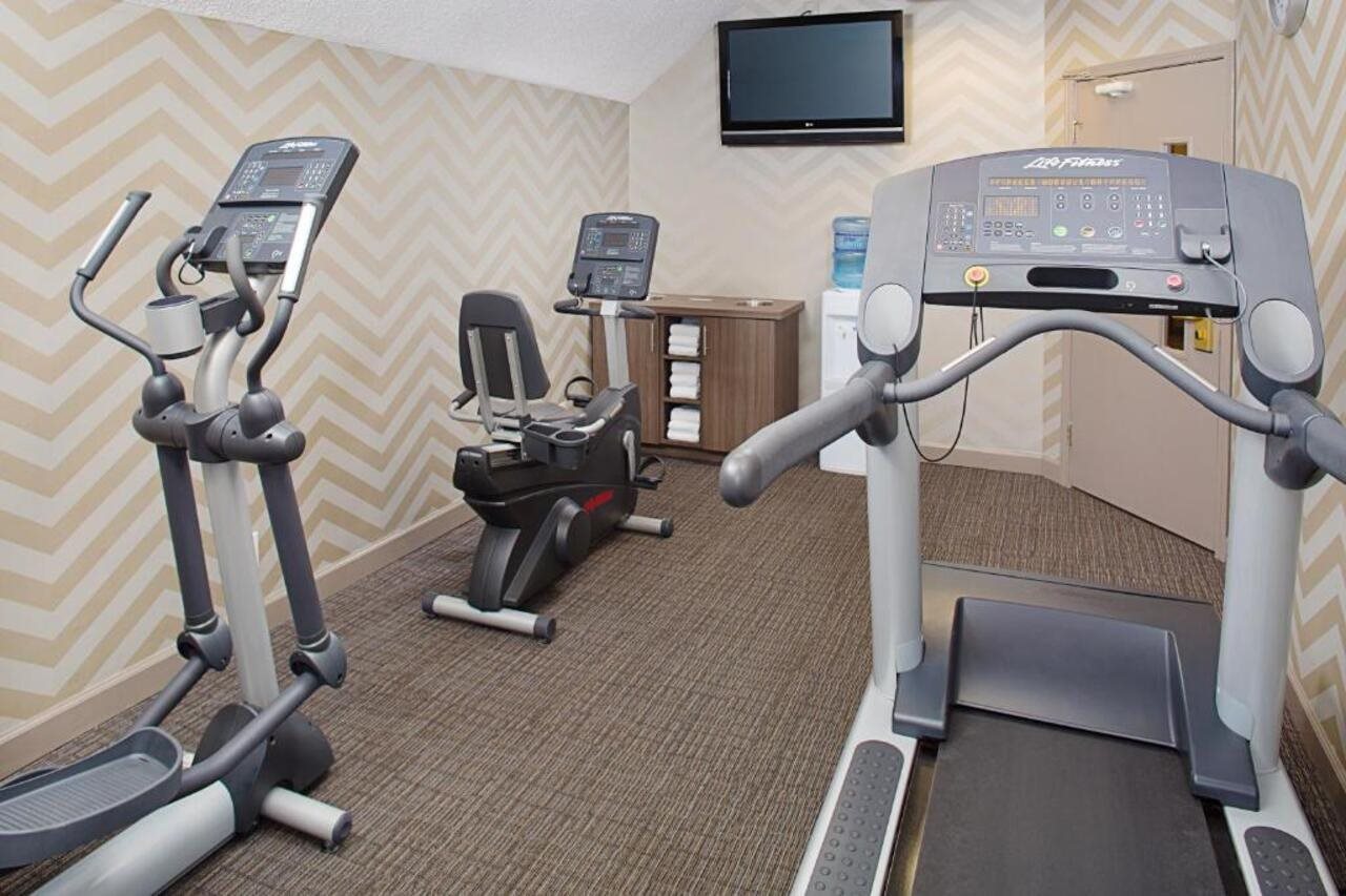 Residence Inn by Marriott Detroit Troy Madison Heights - photo 9
